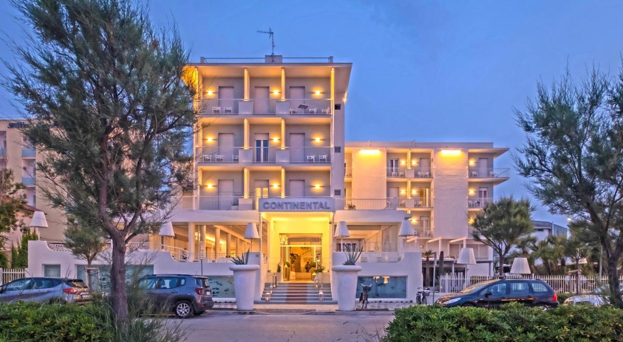 Hotel Continental Сенігаллія Екстер'єр фото